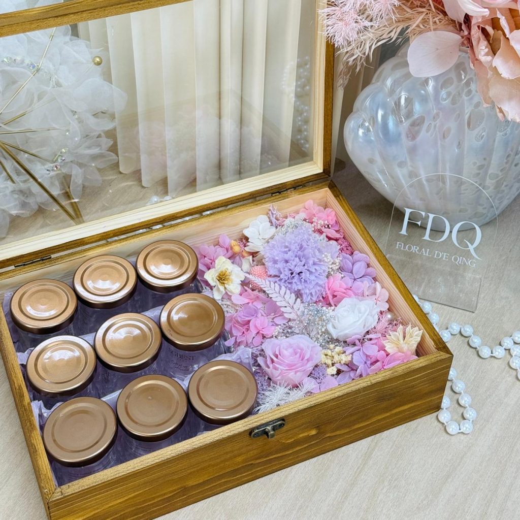 floral birds nest