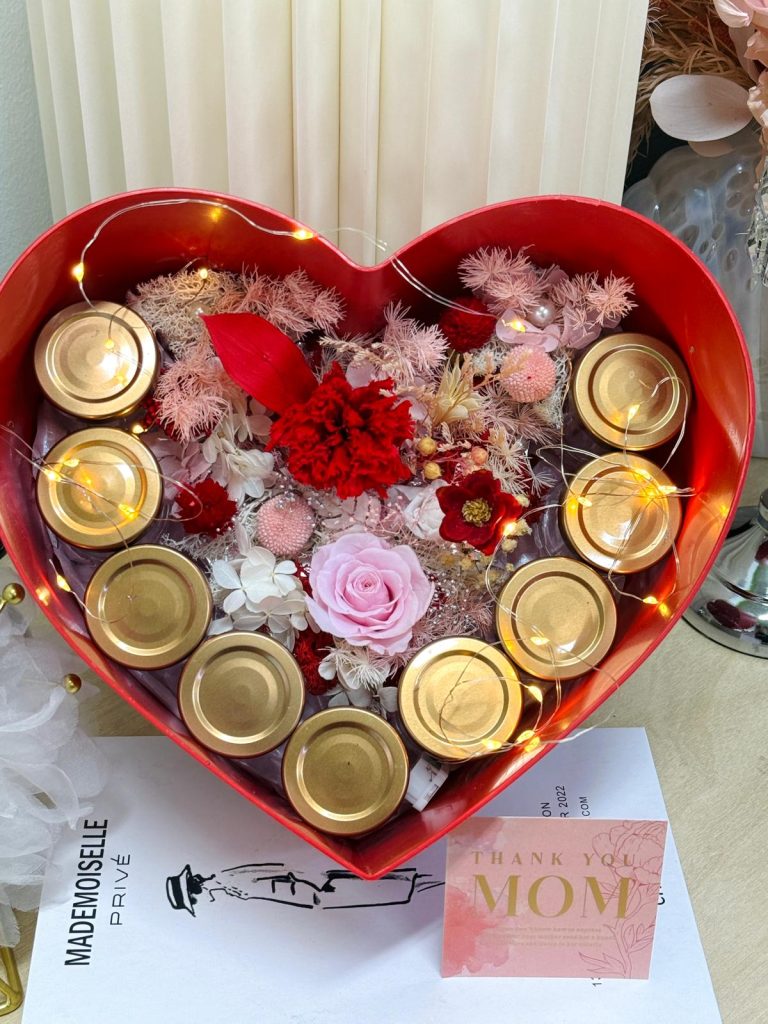Instant Bird's Nest Floral Gift Box