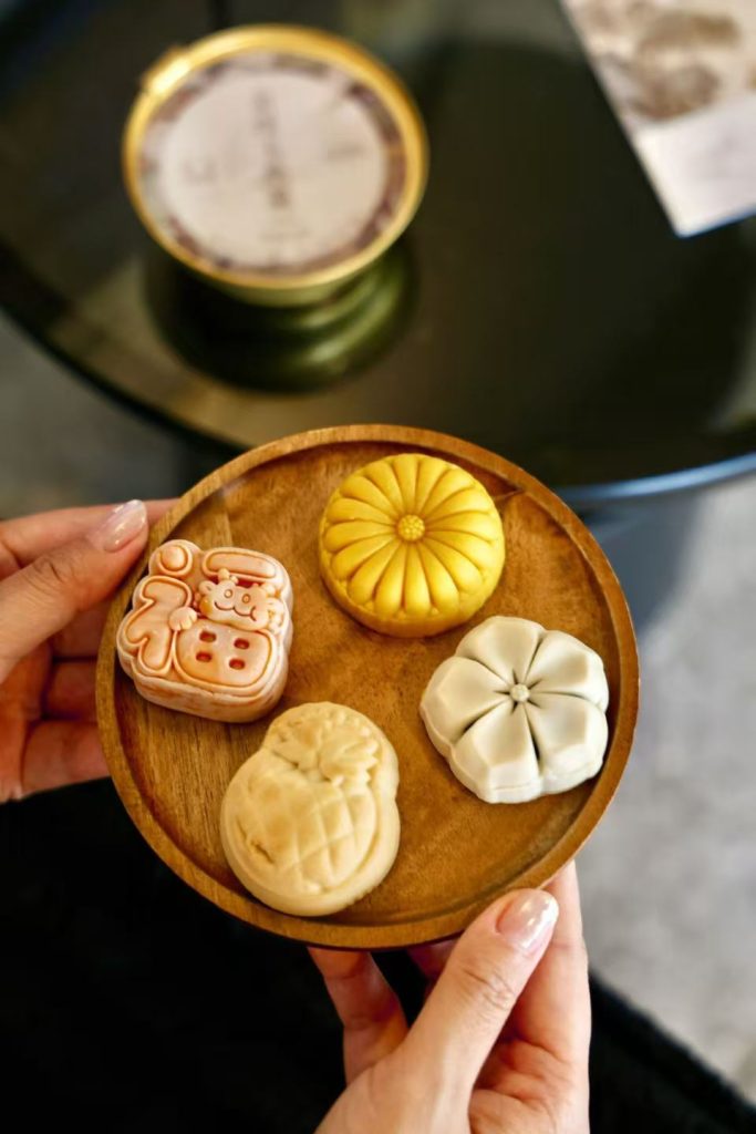 The Finest Flavor of Reunion | Premium Long Wooden Gift Box